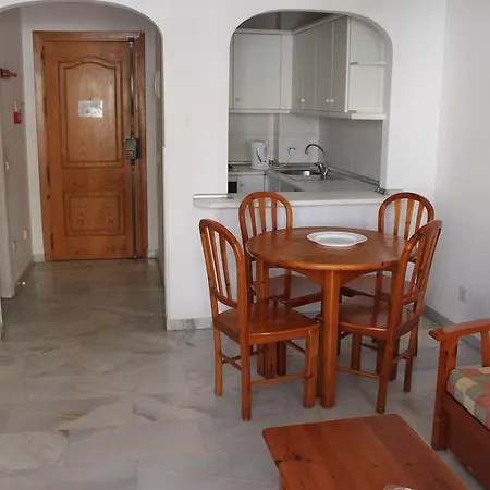 Jardines Del Gamonal Apartment